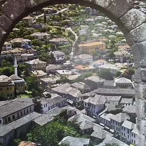 Bake Albania
