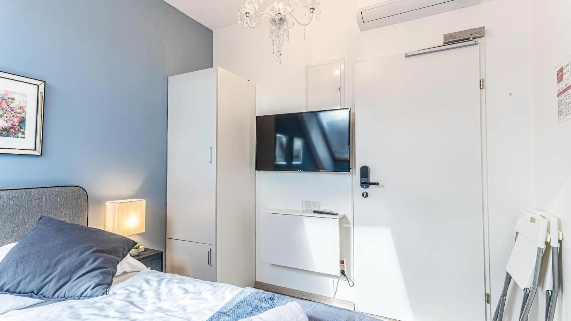 Hauptbahnhof Boutique Rooms - Virtual Reception & Self-Checkin Viyana 2*,  Avusturya