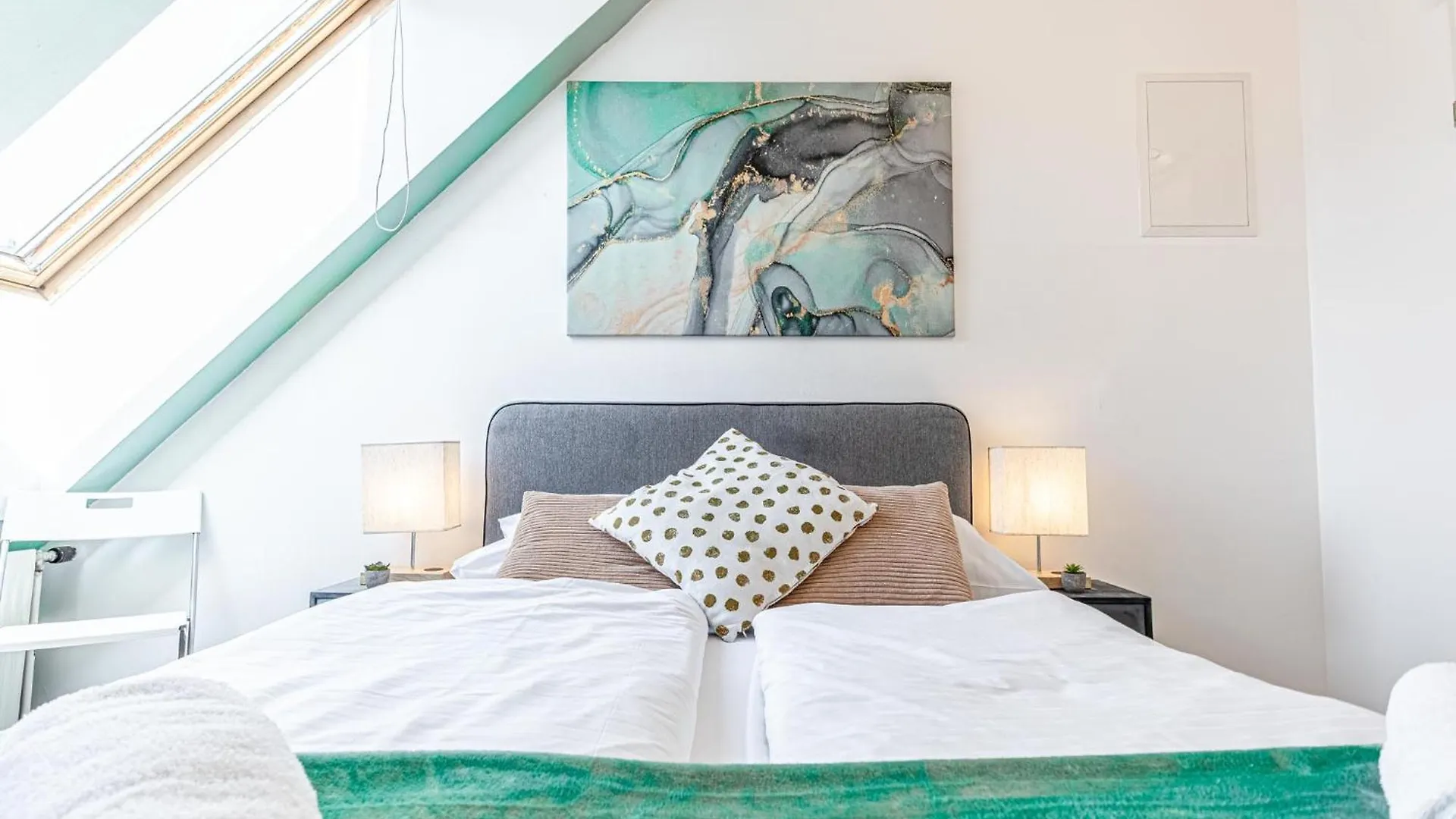 Hauptbahnhof Boutique Rooms - Virtual Reception & Self-Checkin Viyana Otel