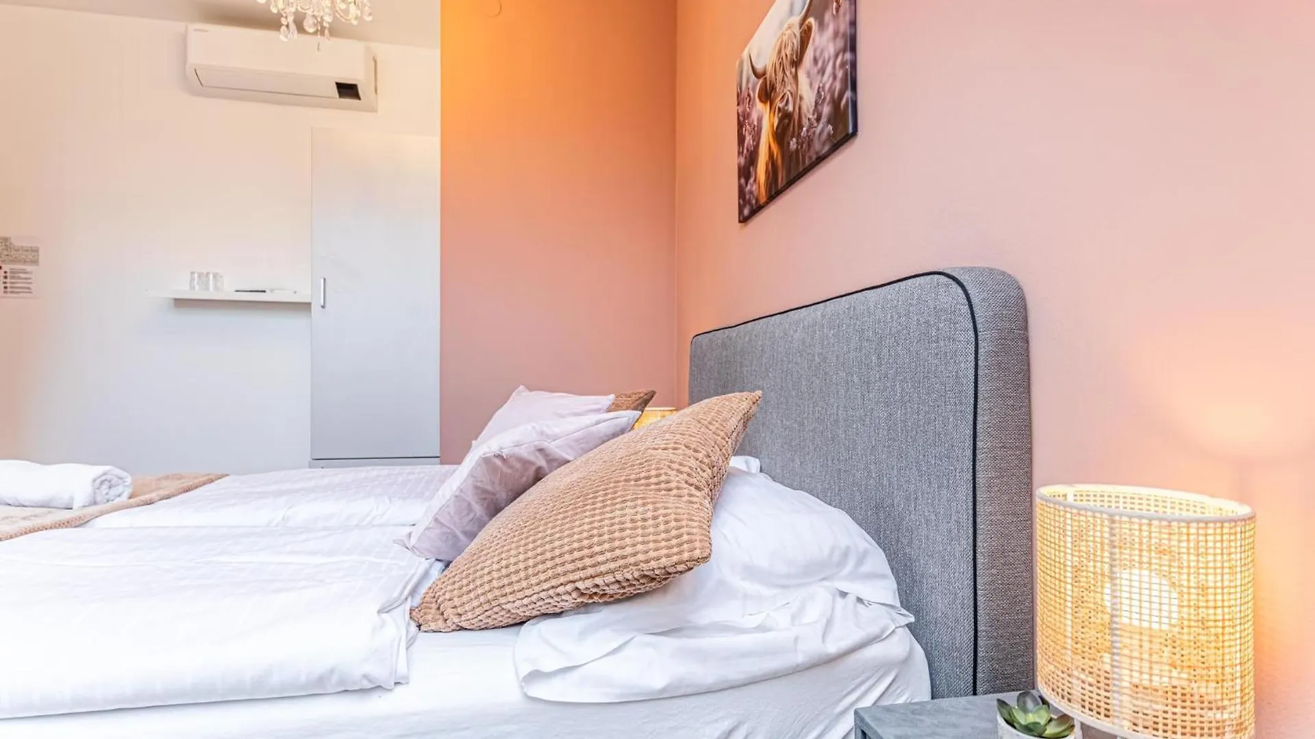 Hauptbahnhof Boutique Rooms - Virtual Reception & Self-Checkin Viyana Avusturya