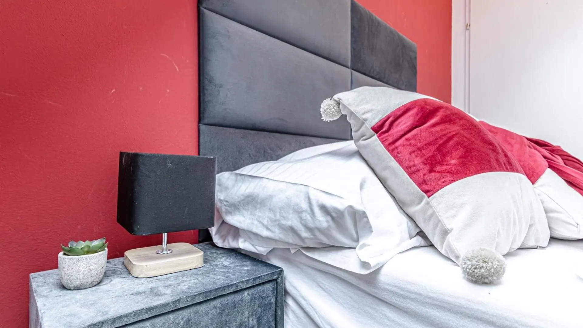 Hauptbahnhof Boutique Rooms - Virtual Reception & Self-Checkin Viyana Avusturya